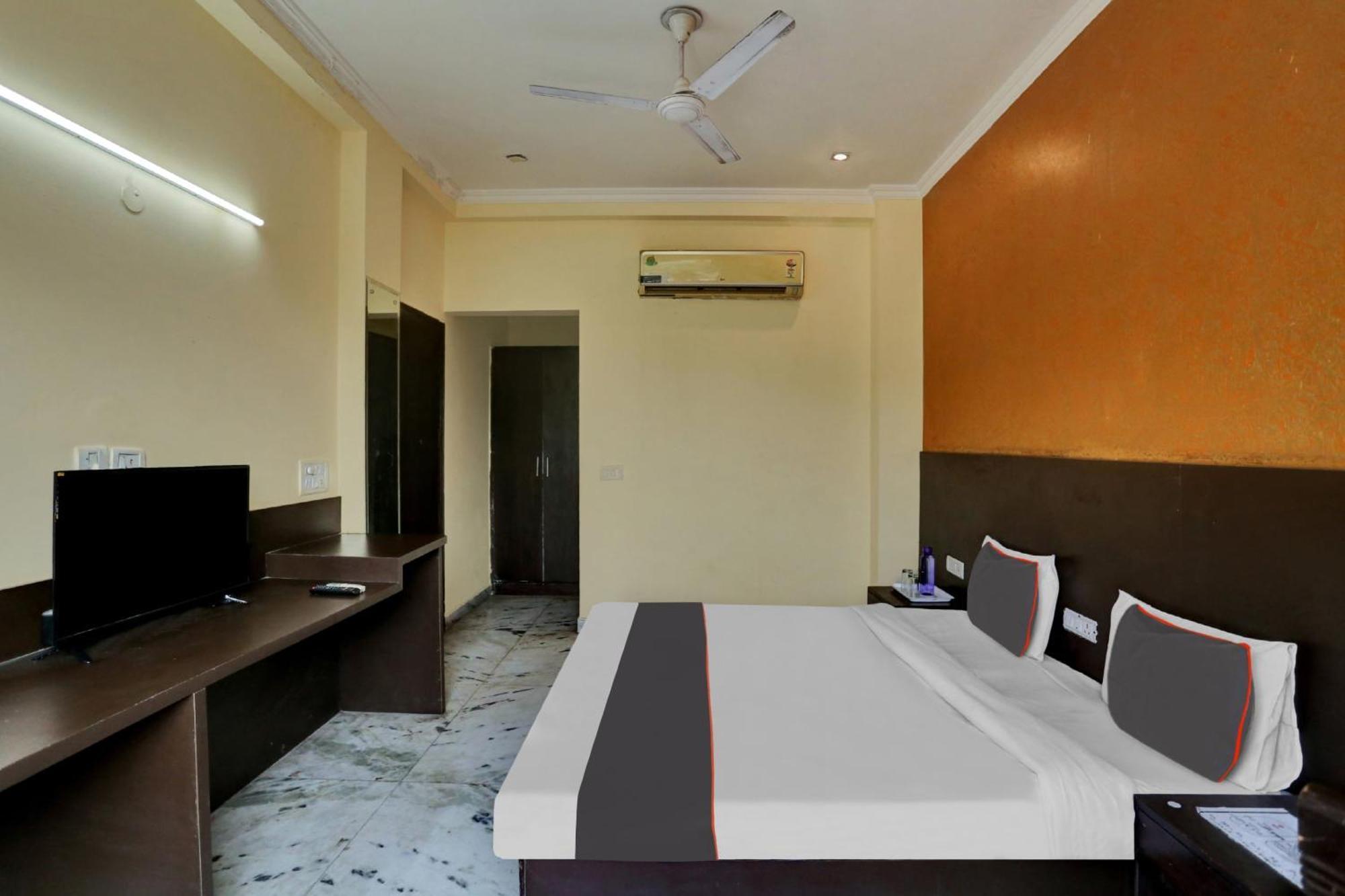 Hotel Platinum Sqs Key Gurgaon Exterior foto