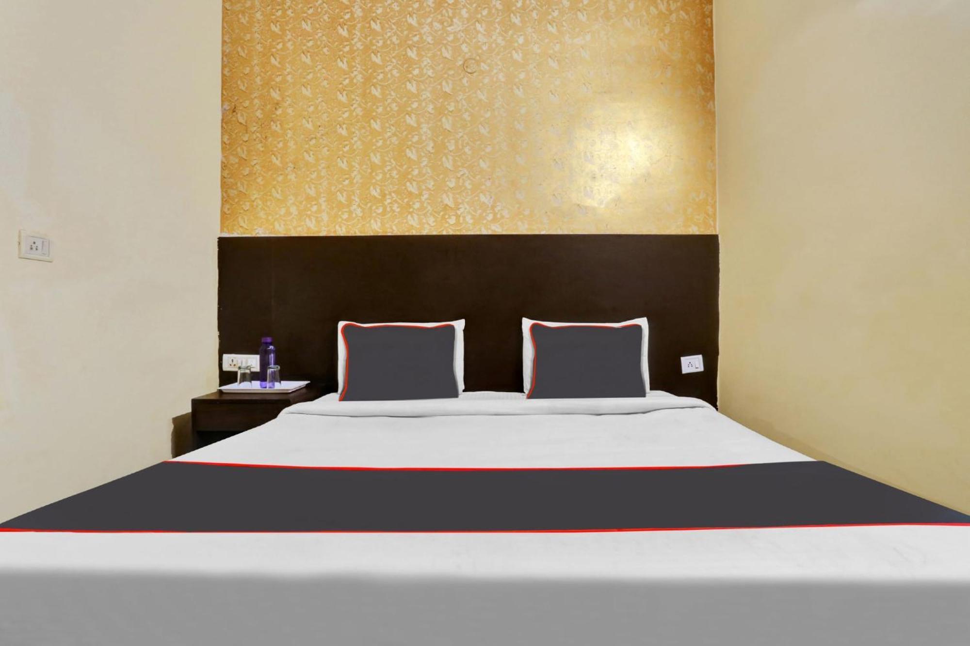 Hotel Platinum Sqs Key Gurgaon Exterior foto
